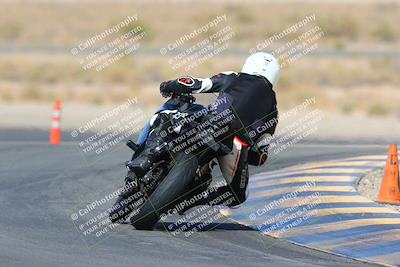 media/Apr-10-2022-SoCal Trackdays (Sun) [[f104b12566]]/Turn 11 Backside (945am)/